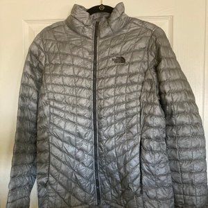 Women's North Face Puffer Jacket